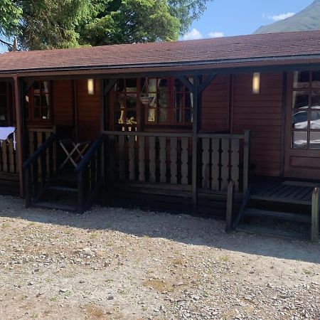 Cabins At Ben More Lodge Crianlarich Buitenkant foto